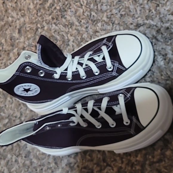 Run Star Legacy Cx Future Comfort Sneaker in Black Cherry, White, & EgretConve - Picture 3 of 6